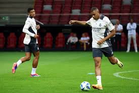 在转会市场 在转会市场